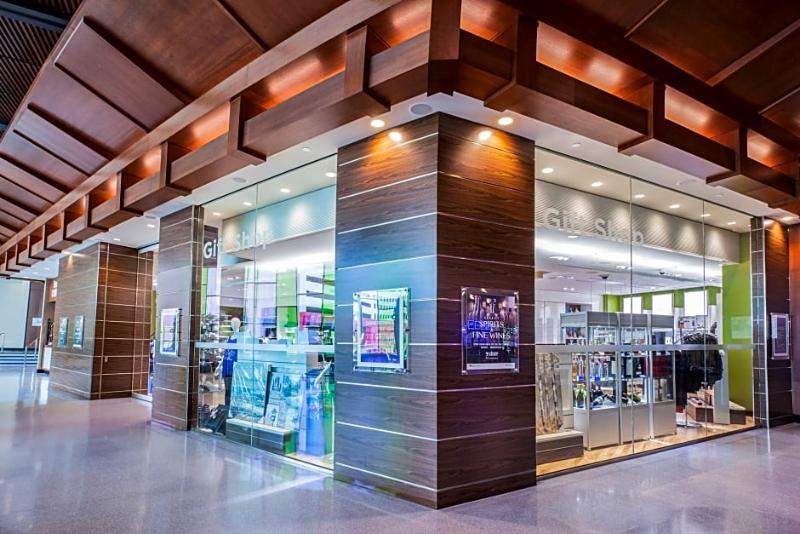 Canad Inns Destination Centre Club Regent Casino Hotel Виннипег Экстерьер фото